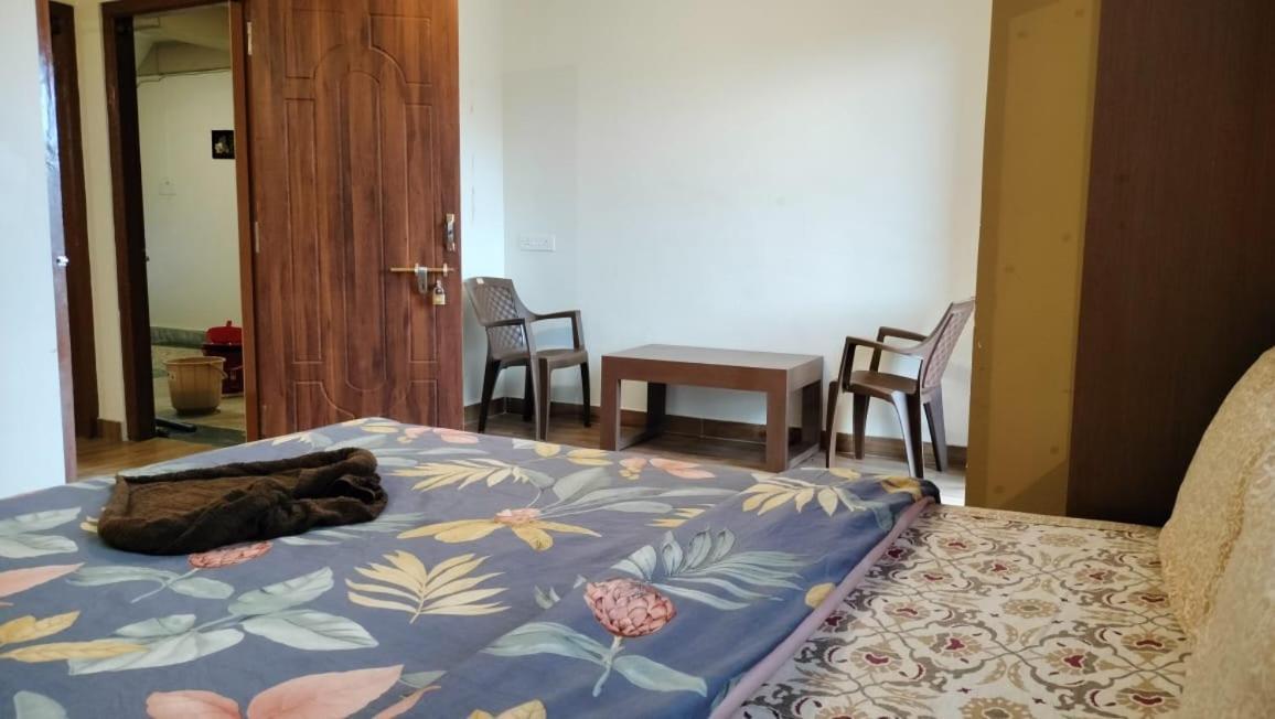 Aroma Inn Σιλόνγκ Εξωτερικό φωτογραφία