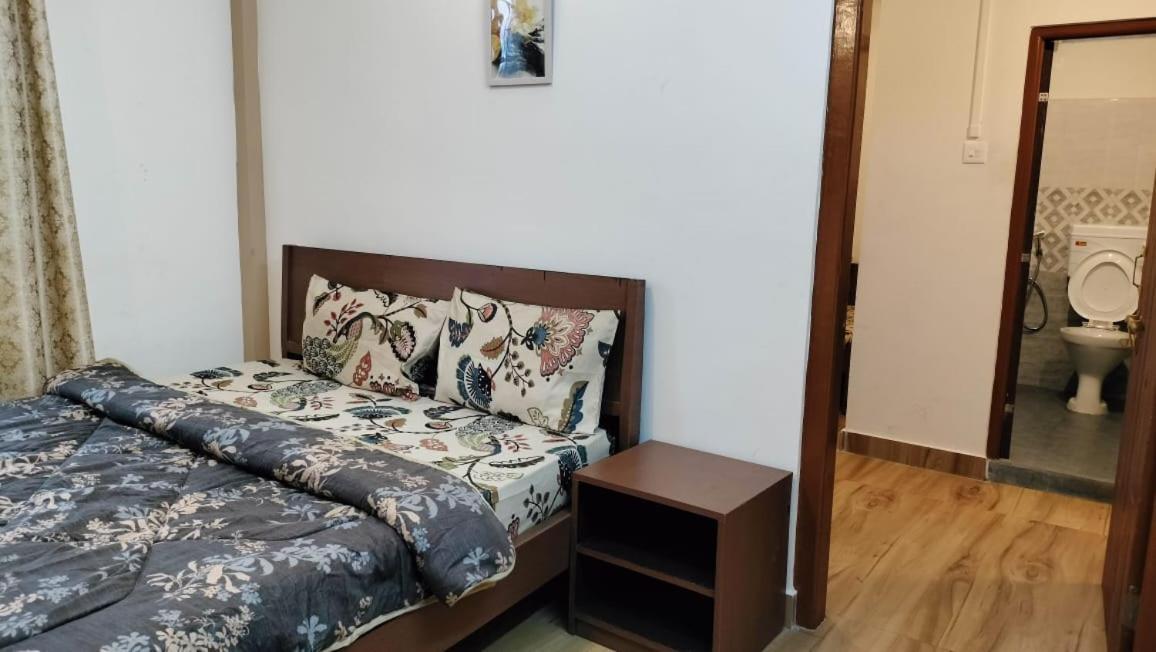 Aroma Inn Σιλόνγκ Εξωτερικό φωτογραφία