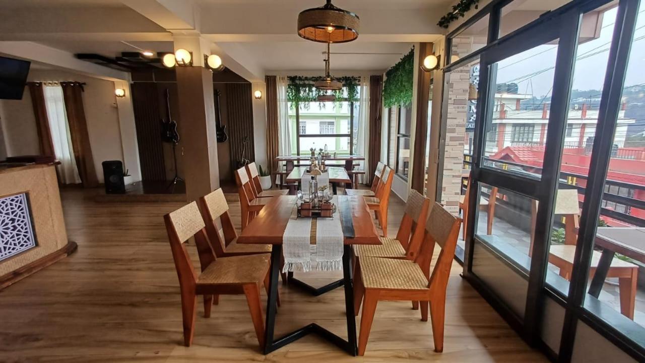 Aroma Inn Σιλόνγκ Εξωτερικό φωτογραφία