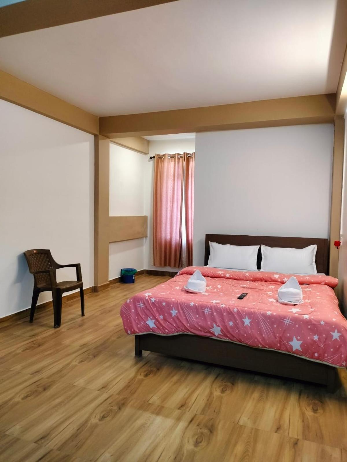 Aroma Inn Σιλόνγκ Εξωτερικό φωτογραφία